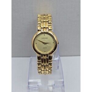 Daniel Mink Swiss Ladies Gold Plated Quartz Dress Wrist Watch New Battery